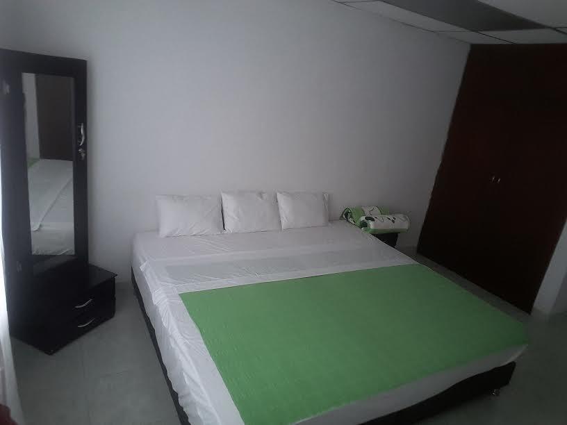 Hostal Deluxe Santander. Manizales Bagian luar foto