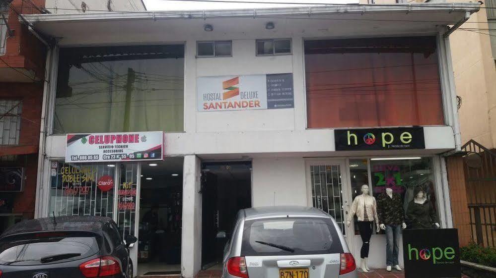 Hostal Deluxe Santander. Manizales Bagian luar foto
