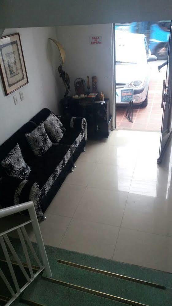 Hostal Deluxe Santander. Manizales Bagian luar foto