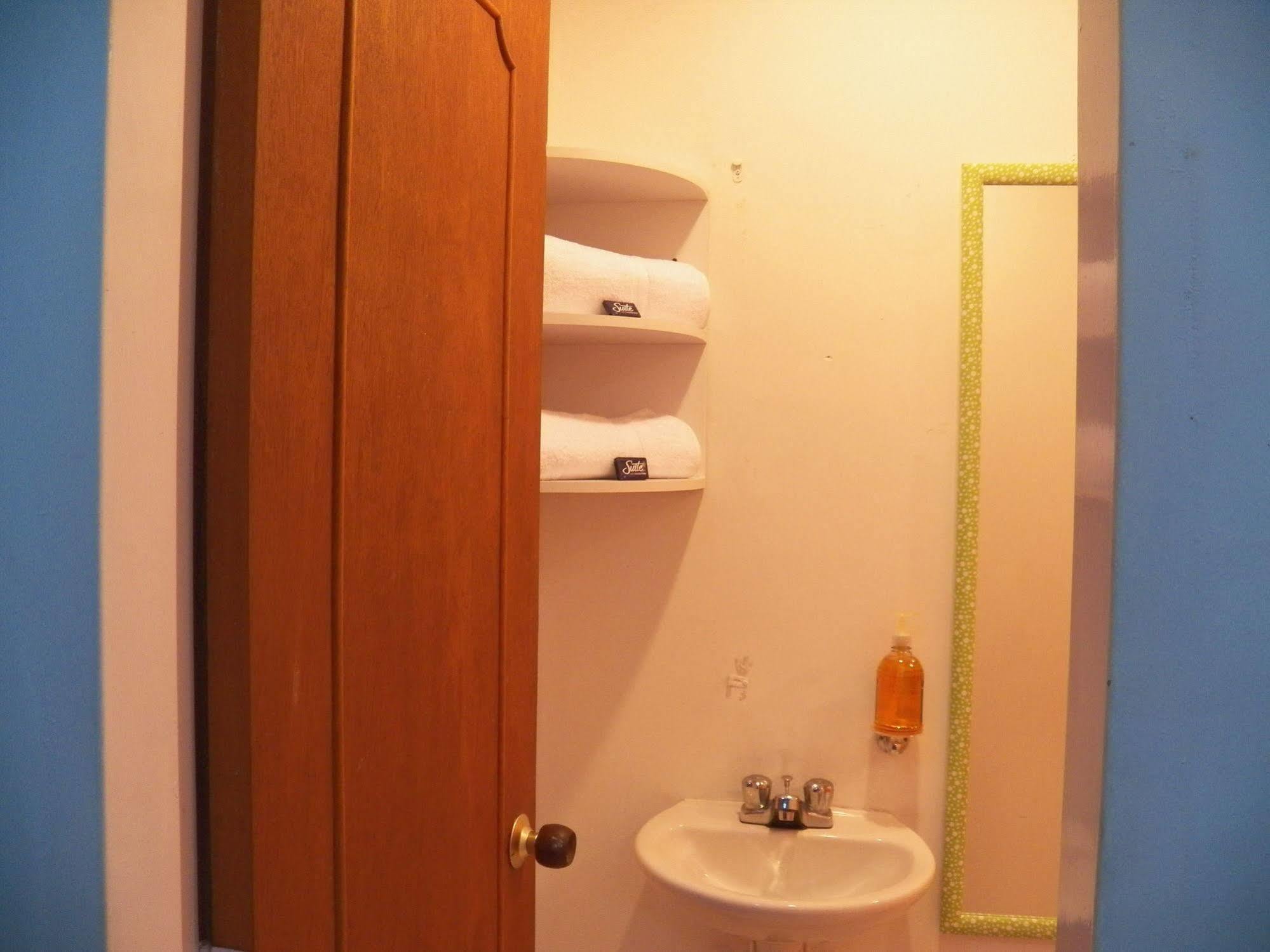 Hostal Deluxe Santander. Manizales Bagian luar foto