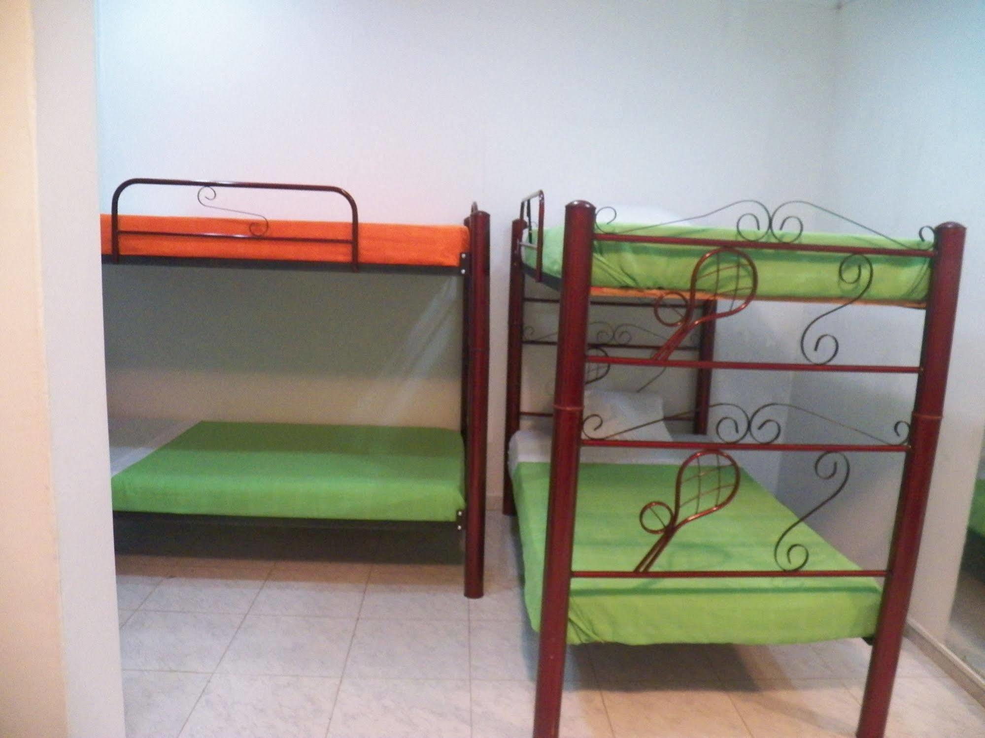 Hostal Deluxe Santander. Manizales Bagian luar foto